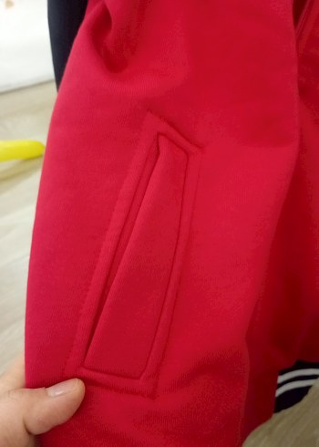 Kırmızı Fermuarlı Erkek Çocuk Sweatshirt marka temsili - Görsel 2