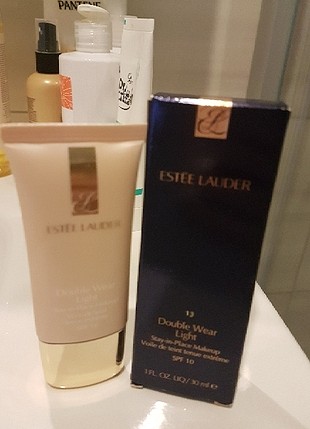 Estee Lauder likit fondöten 