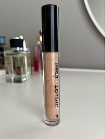 Inglot İnglot 16 numara kapatıcı