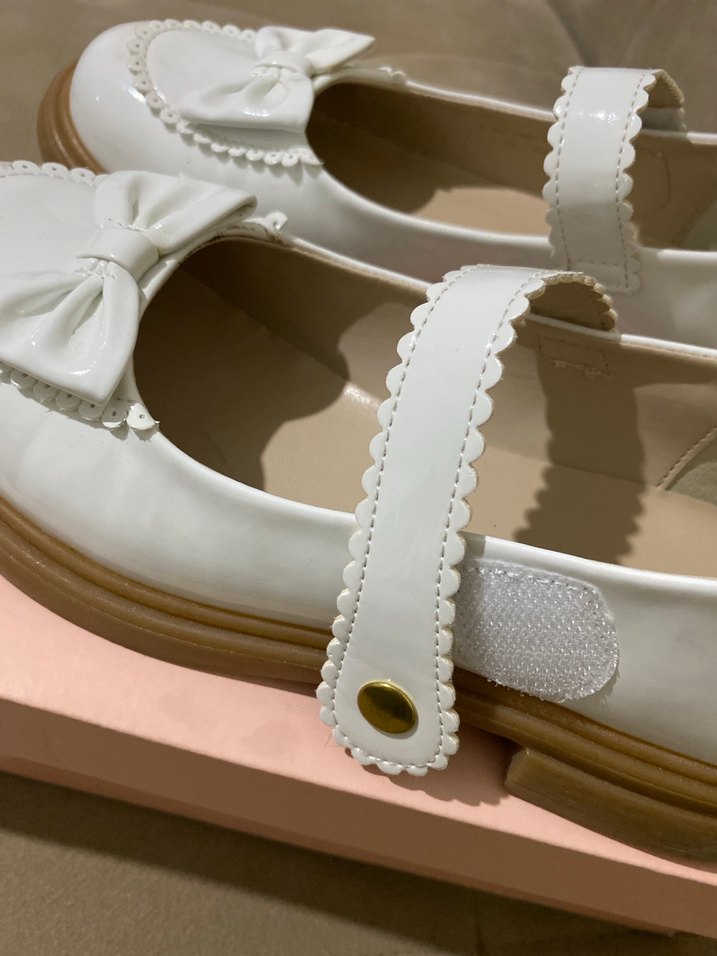 Kız Çocuk Beyaz Tokalı Babet Ayakkabı - Görsel 3