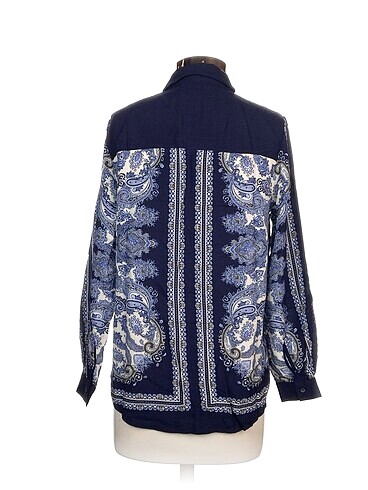 36 Beden H&M Bluz %70 İndirimli.