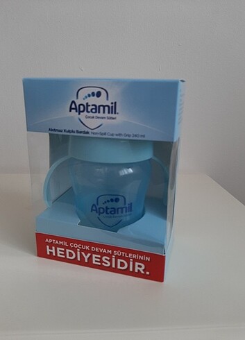 Aptamil 240 ml akıtmaz kulplu bardak suluk