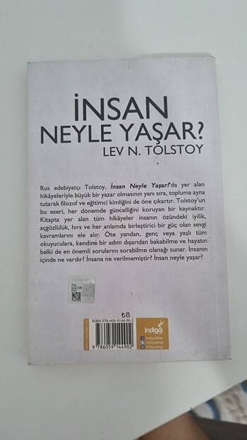  İnsan Ne ile Yaşar