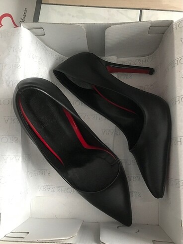 Nine West Siyah stiletto