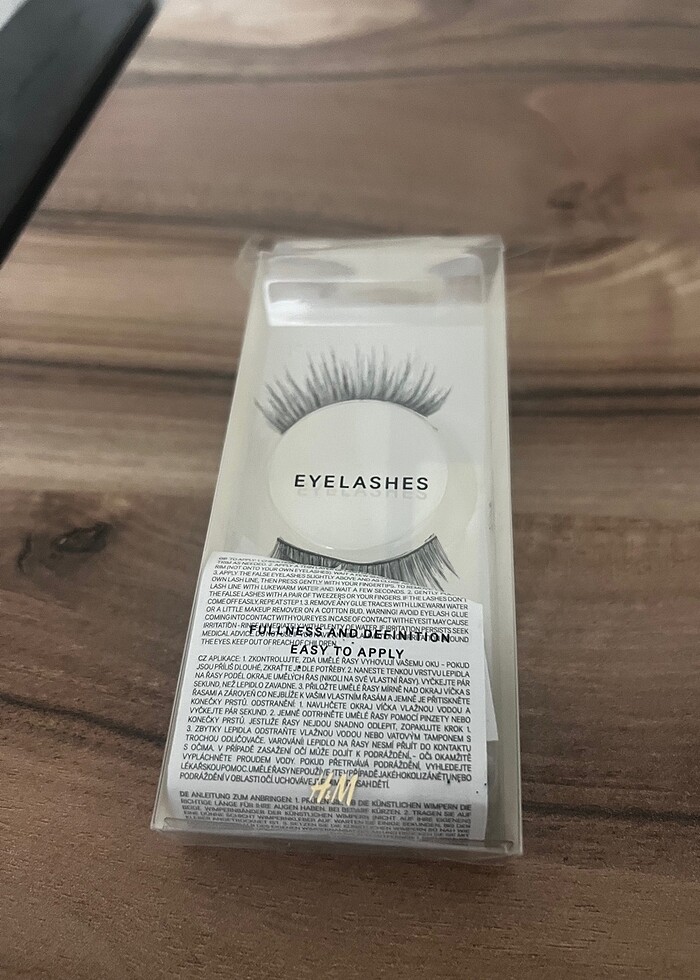 Takma kirpik - Görsel 2