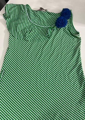 Yeşil Çizgili Kolsuz Bluz p35 - Görsel 2