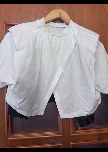 SAGAZA Beyaz Crop Top Siyah Tül Detaylı - Görsel 4