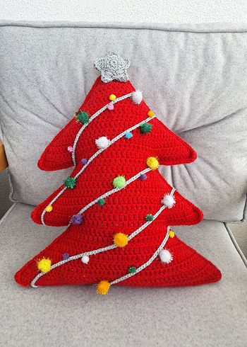 Renkli Ponponlu Kırmızı Yılbaşı Dekor Yastığı - Görsel 2