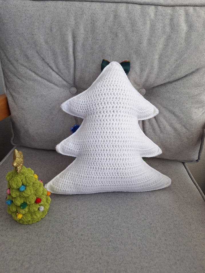 Renkli Nakışlı Yılbaşı Ağacı Yastık - Görsel 3