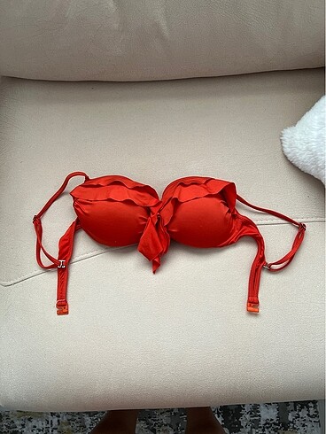 Turuncu bikini üstü