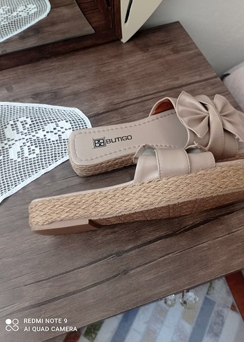 Butigo butigo terlik