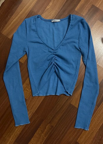 Mavi V Yaka Uzun Kollu Crop Top