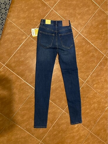32 Beden lacivert Renk Pull and bear pantolon