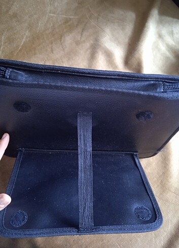 Tablet kılıfı
