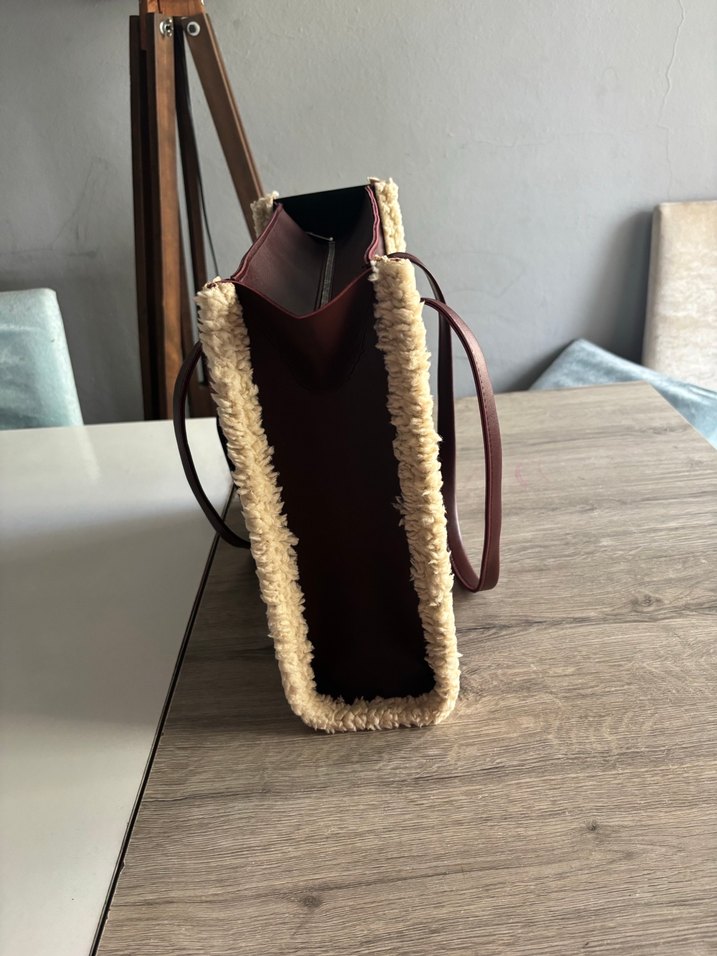 Bordo Süet Kadın Çanta, Kürklü Kenar Detaylı - Görsel 5