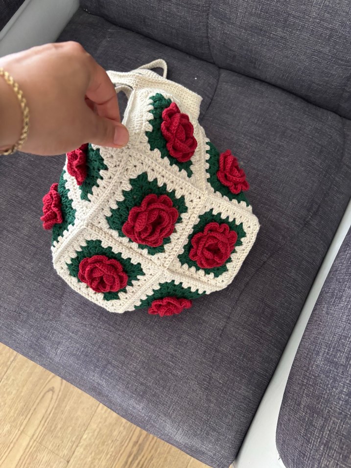 Çiçek Desenli Örgü Bohem Kadın Çantası - Görsel 3