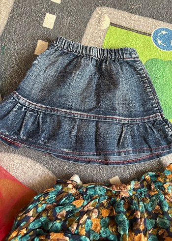 Kız Çocuk Kırmızı Fırfırlı Etek - Görsel 3