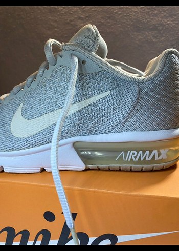 Gri Bağcıklı Nike Air Max Kadın Spor Ayakkabı