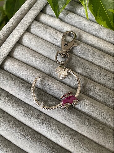 Pandora Charmlı Pandora anahtarlık