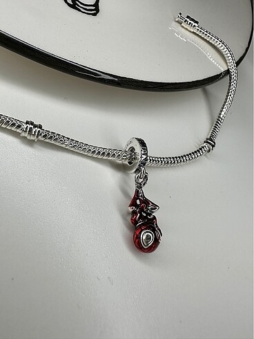 Spiderman gümüş charm