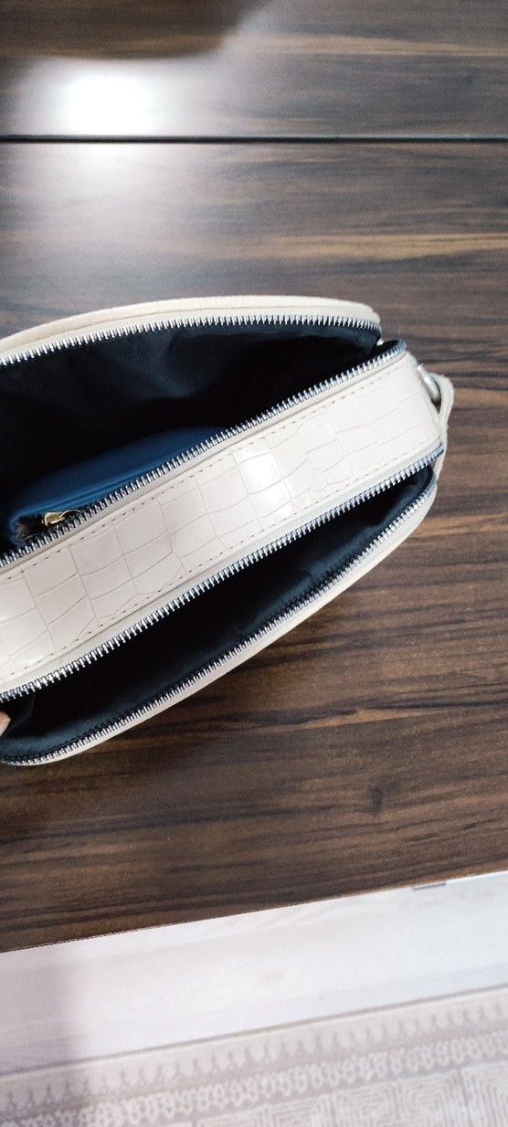 Bej Zincir Detaylı Deri Kadın Çanta - Görsel 4