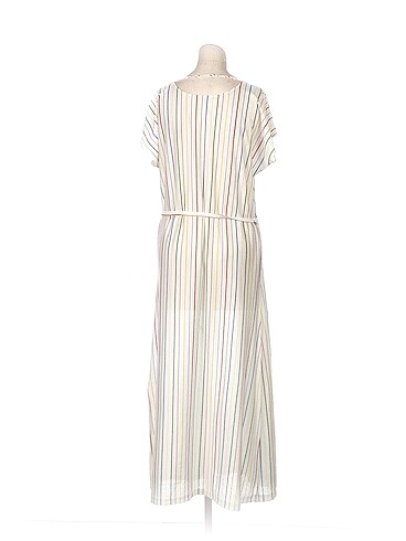 m Beden PreLoved Uzun Elbise %70 İndirimli.