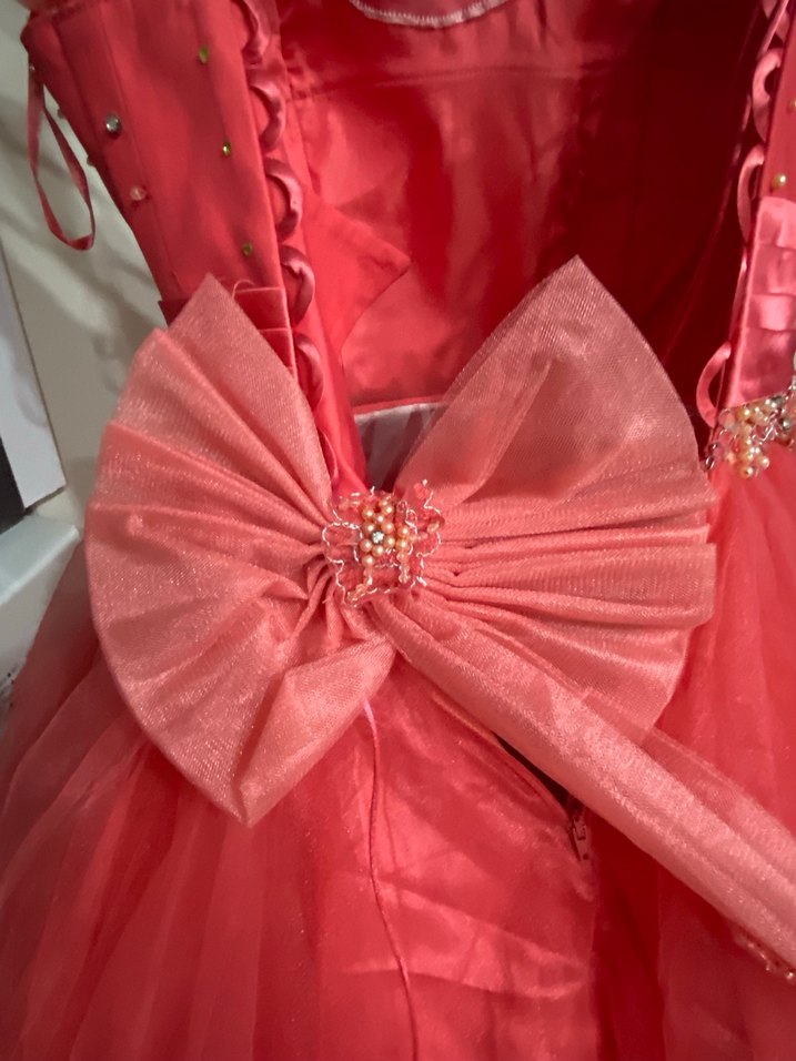 yeni  abiye nişan elbisesi 36 ve 40 a kadar olur - Görsel 2