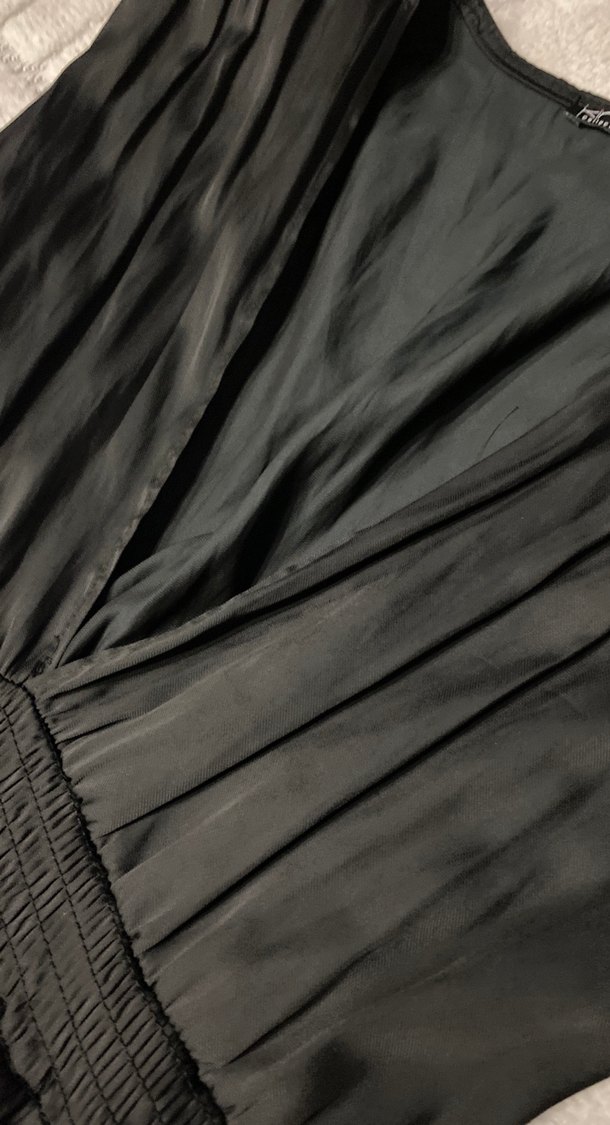 Siyah Pilili V Yakalı Kadın Bluz - Görsel 4