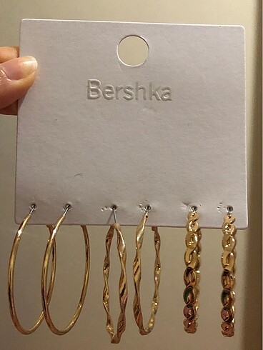 Bershka halka küpe