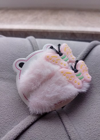 Renkli Tüylü Kelebekli Çocuk Toka - Görsel 2