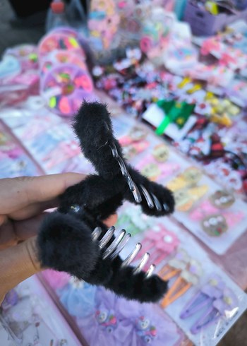 Kürk Detaylı Yün Saç Tokası - Pastel Renkler - Görsel 4