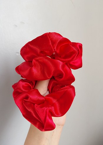 Kırmızı Elastik Saten Toka - Görsel 2