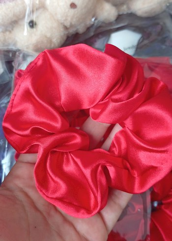 Kırmızı Elastik Saten Toka - Görsel 3