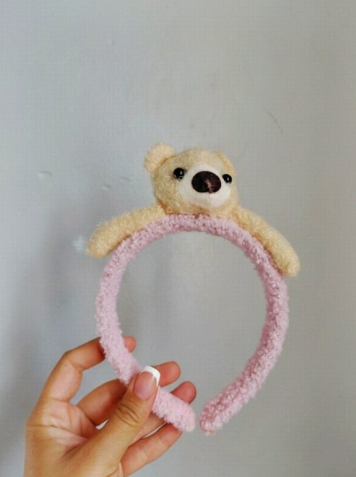 Tüylü Bej Ayıcık Detaylı Çocuk Taç - Görsel 4