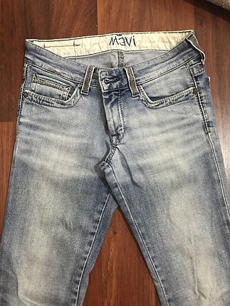 26 Beden Mavi jean 