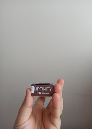 Beden Max Factor Lipfinity 24 Saat Kalıcı Ruj