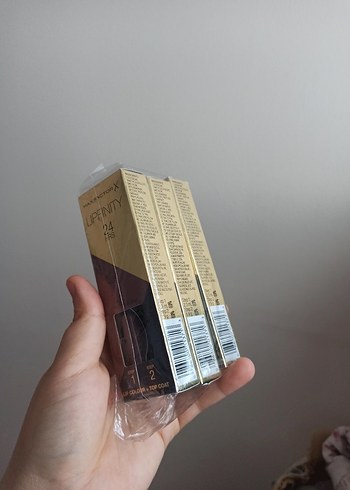 Beden bordo Renk Max Factor Lipfinity 24 Saat Kalıcı Ruj