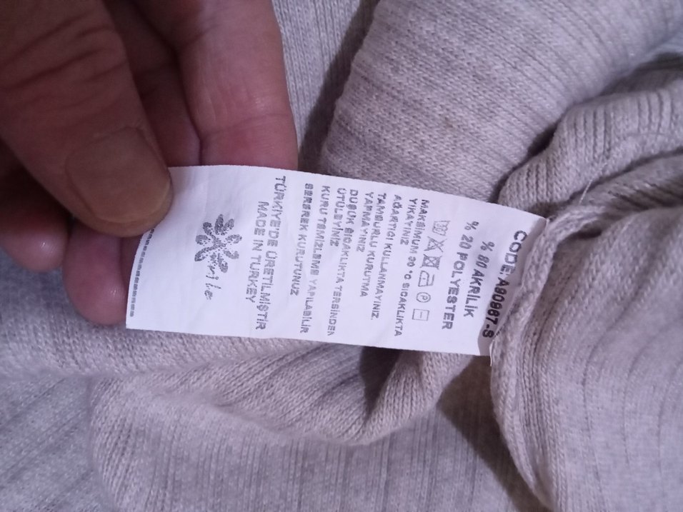 Kadın Gri Yüksek Yaka Triko Kazak - Görsel 3