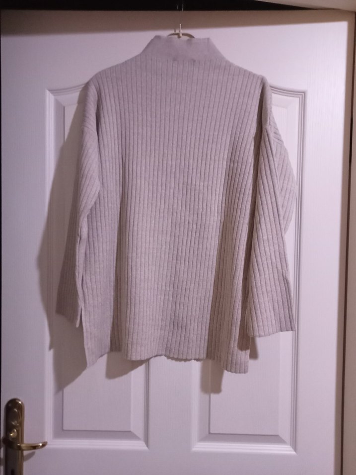 Kadın Gri Yüksek Yaka Triko Kazak - Görsel 2