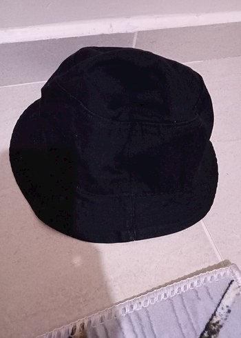 Siyah Süet Kadın Şapka - Görsel 2