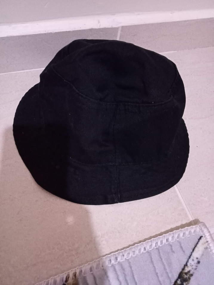 Siyah Süet Kadın Şapka - Görsel 2