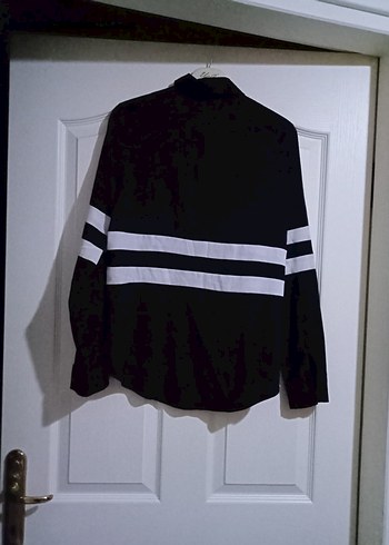 Düğmeli Siyah Uzun Kollu Kadın Gömlek - Görsel 2