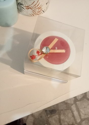 Pembe Kokulu Mum ve Dekoratif Süs