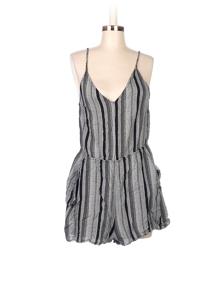 H&M Kısa Tulum %70 İndirimli. - Görsel 2