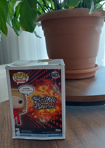 Parlak Kırmızı Britney Spears Funko Figür