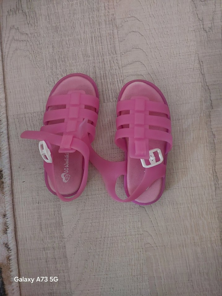 Kız Çocuk Pembe Tokalı Sandalet - Görsel 2