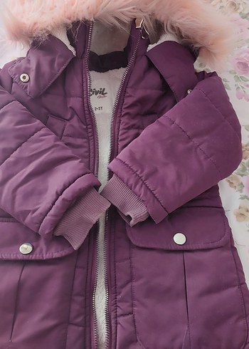 Kız Çocuk Mor Kürklü Kapüşonlu Mont - Görsel 4