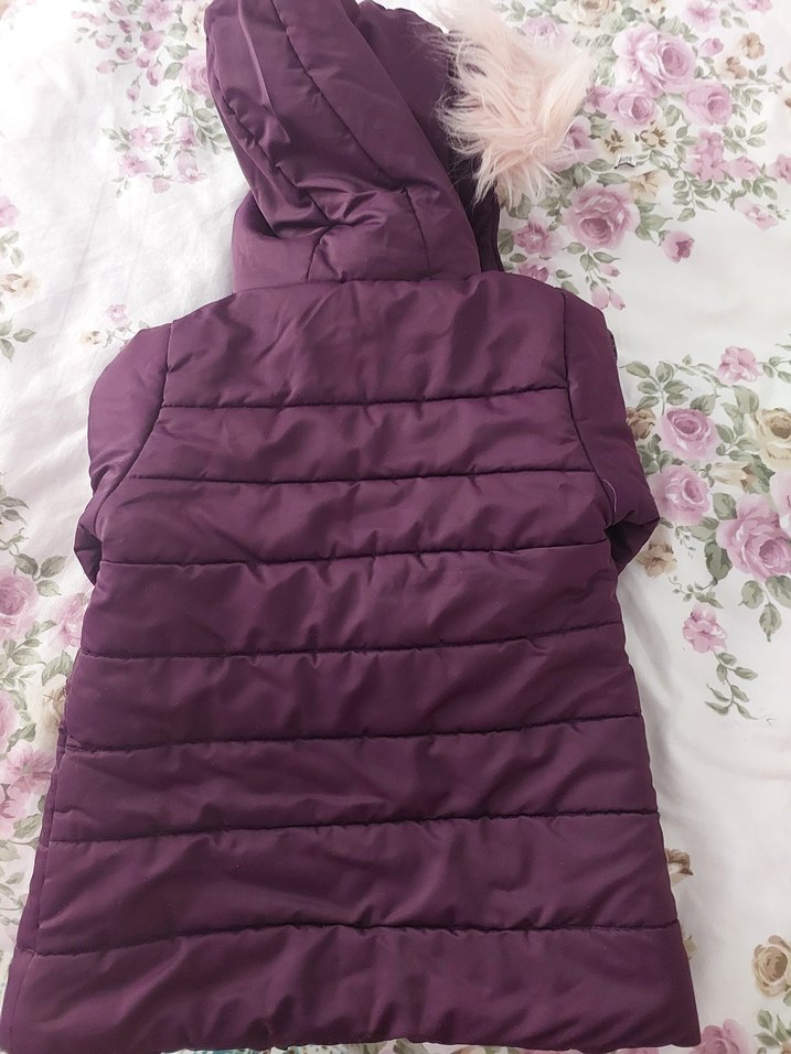 Kız Çocuk Mor Kürklü Kapüşonlu Mont - Görsel 5