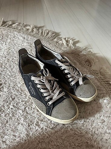 Converse Ayakkabı