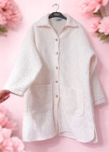 Düğmeli Beyaz Kadın Midi Kışlık Kaban - Görsel 5